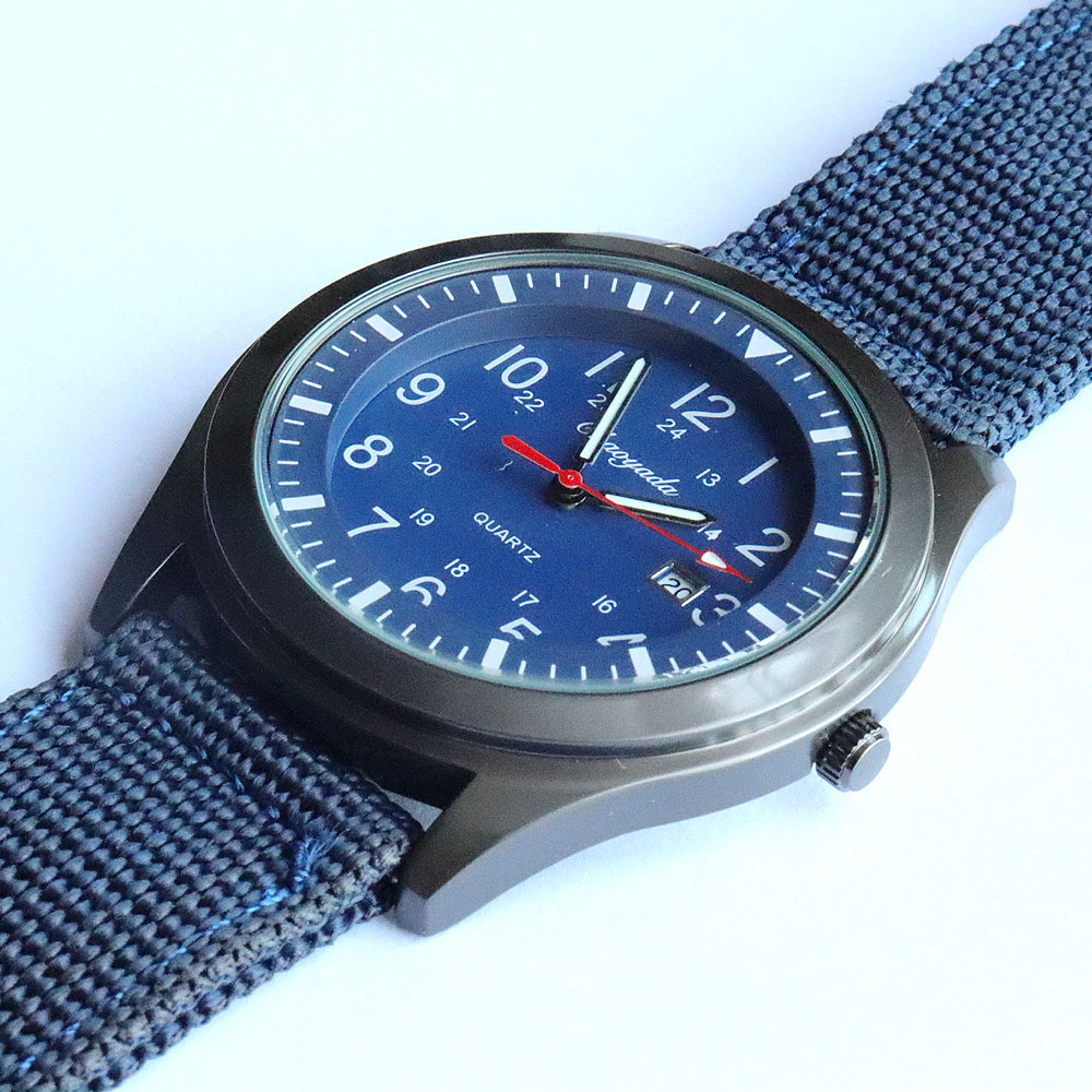 Luxury Men's Quartz Watch Spor - đánh giá và giá Canvas Strap Watch