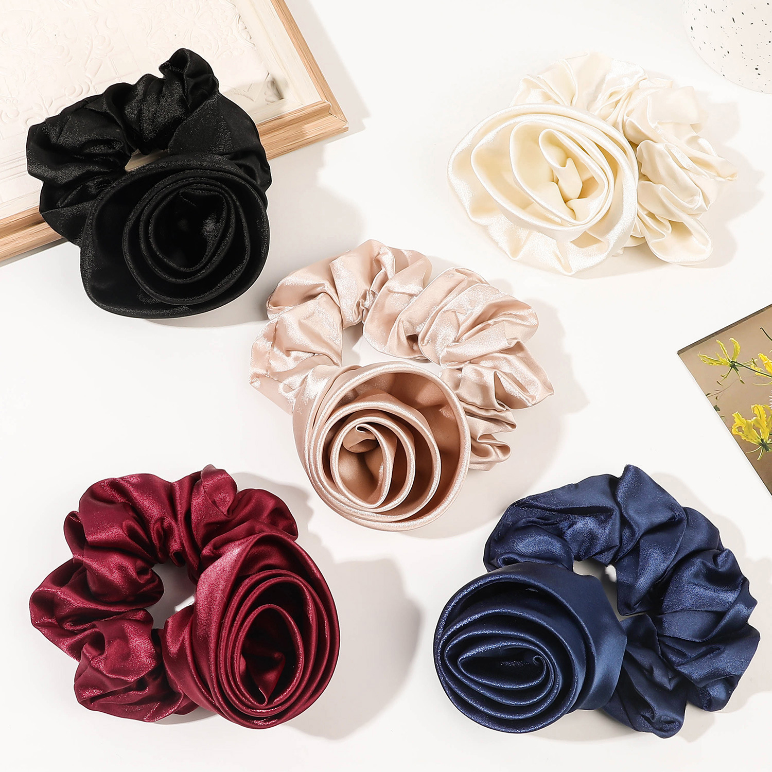Korean Women Rose Elastic Hair - đánh giá và giá Silicone Band Women