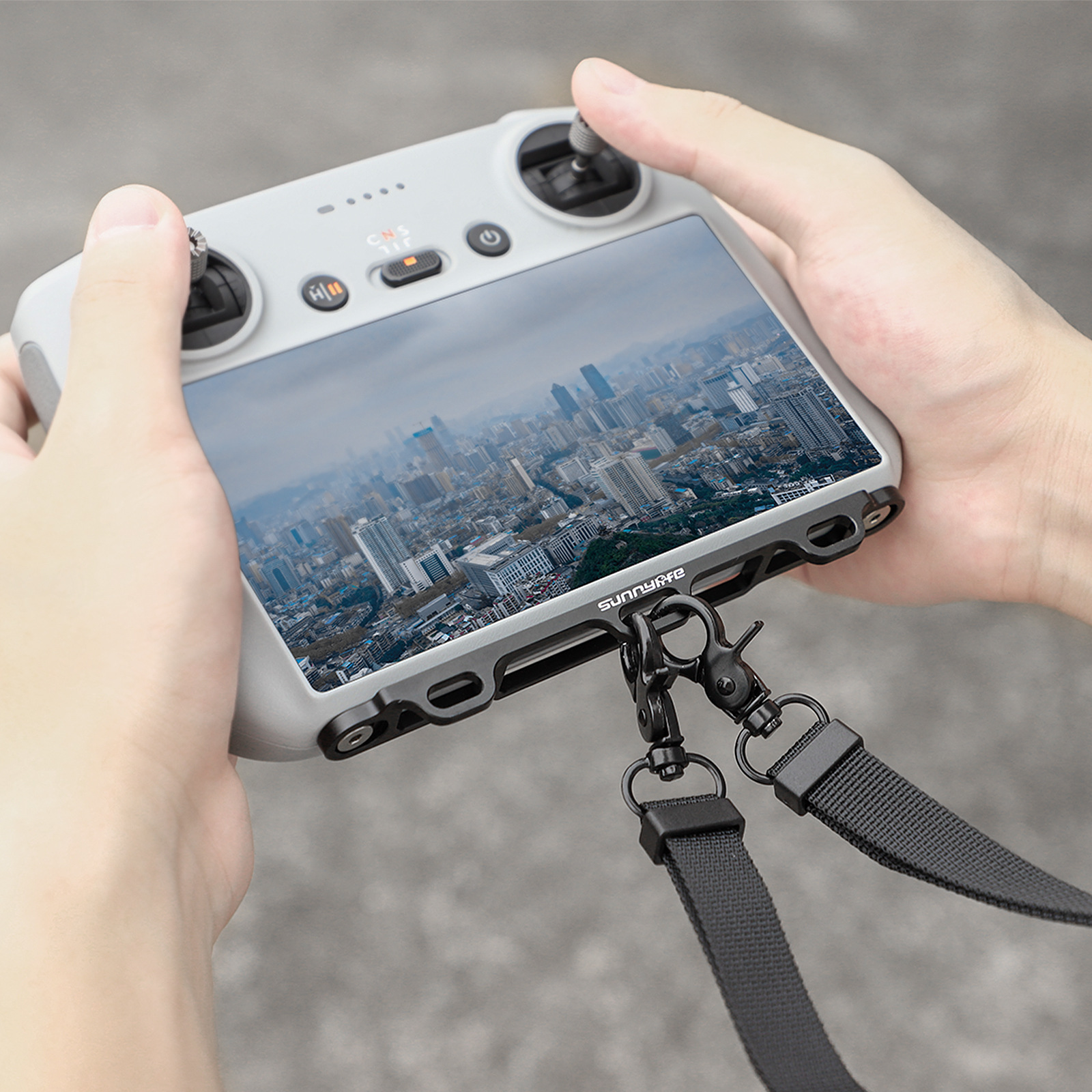 Sunnylife Mavic 4 Pro/Air 3S R - đánh giá và giá Leather Strap Quick Release